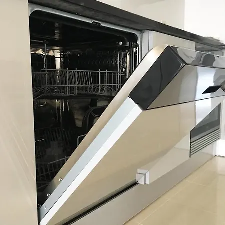 Perfect Waves Apartment *